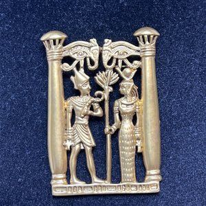 Avon Splendor Of Egypt Gold Tone Brooch (4186)